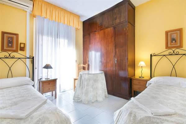 Pension Mesones Granada Ngoại thất bức ảnh