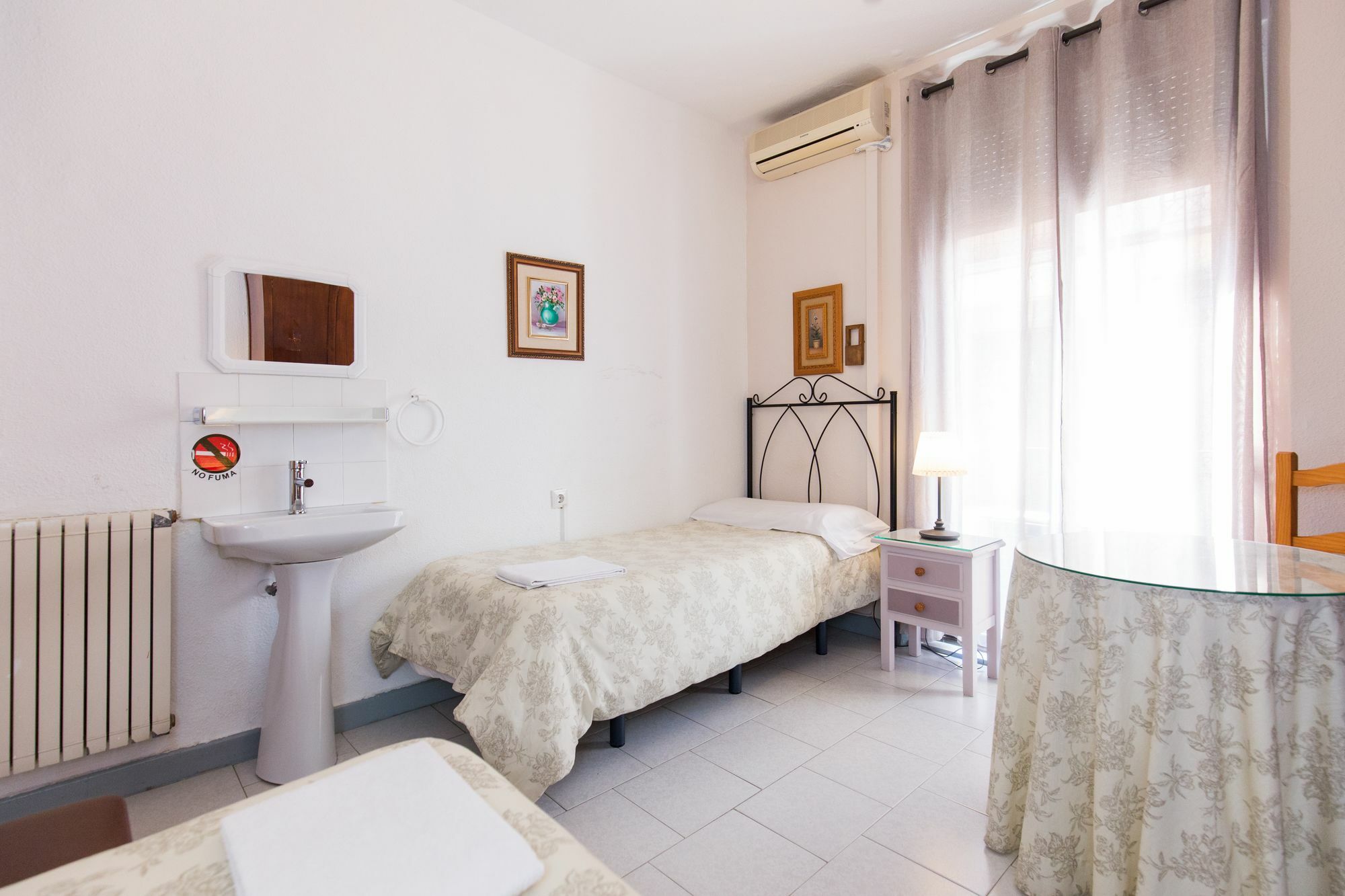 Pension Mesones Granada Ngoại thất bức ảnh