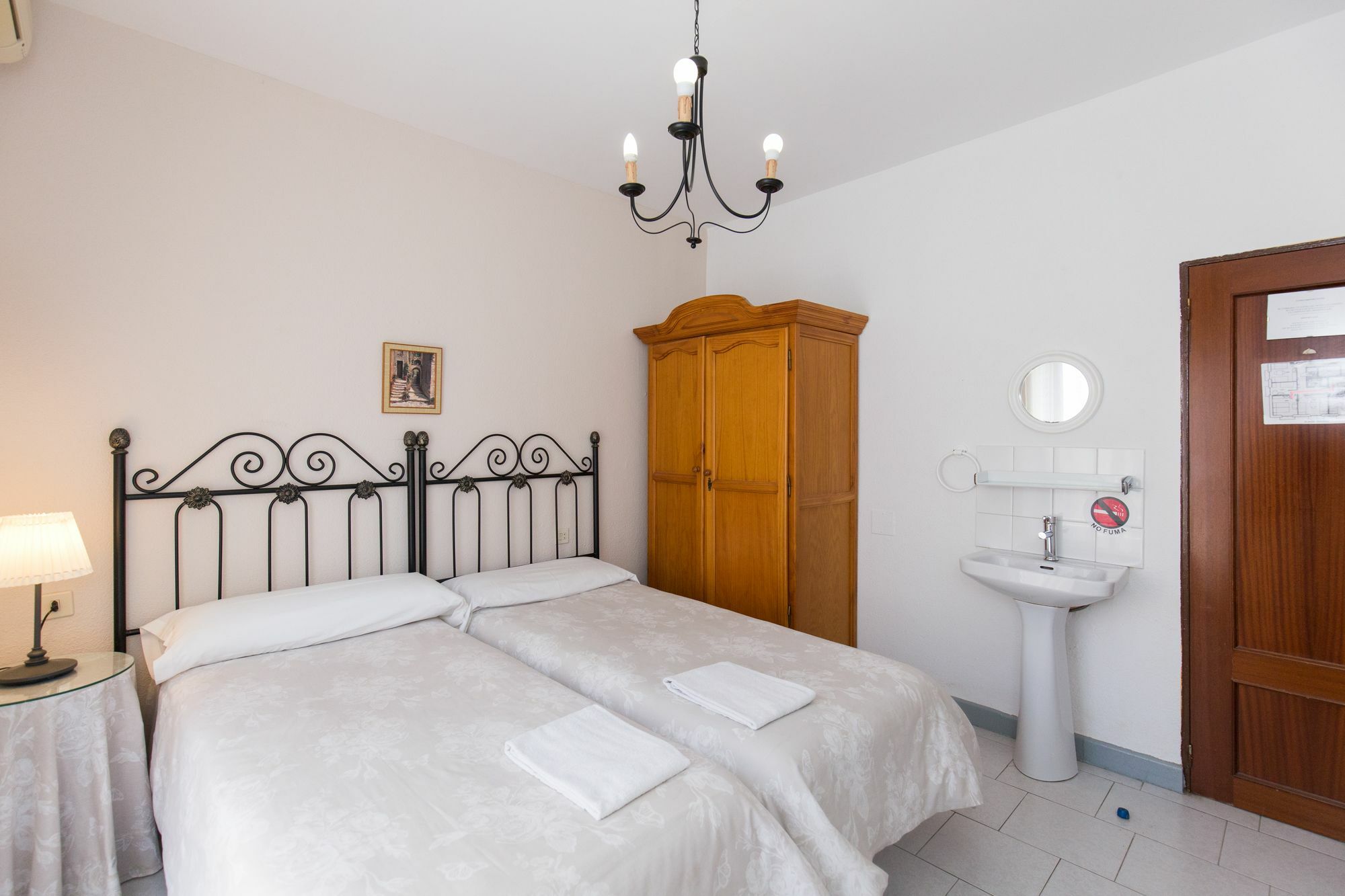 Pension Mesones Granada Ngoại thất bức ảnh